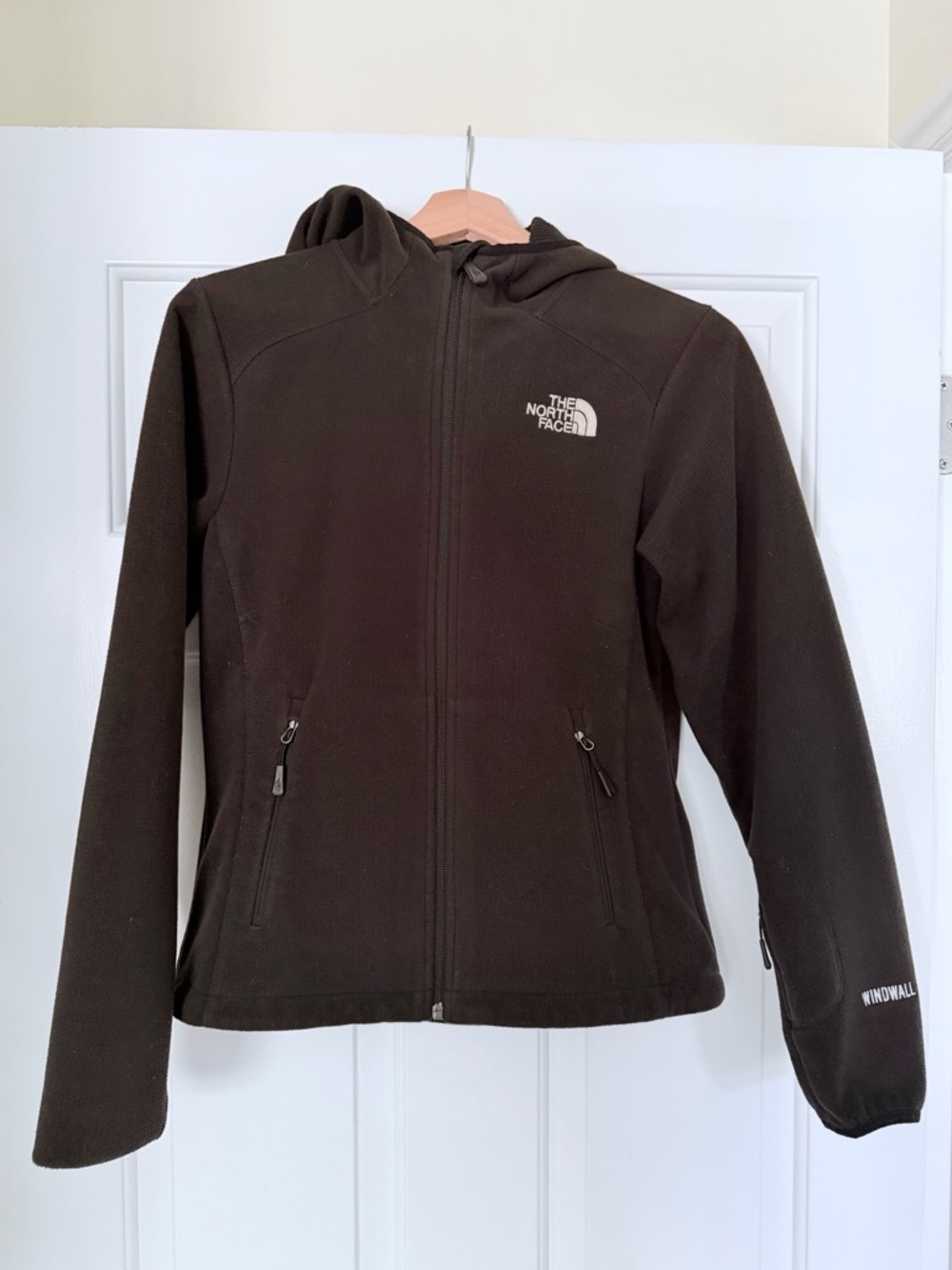 The North Face Women's Black Hooded Fleece Jacket Windwall